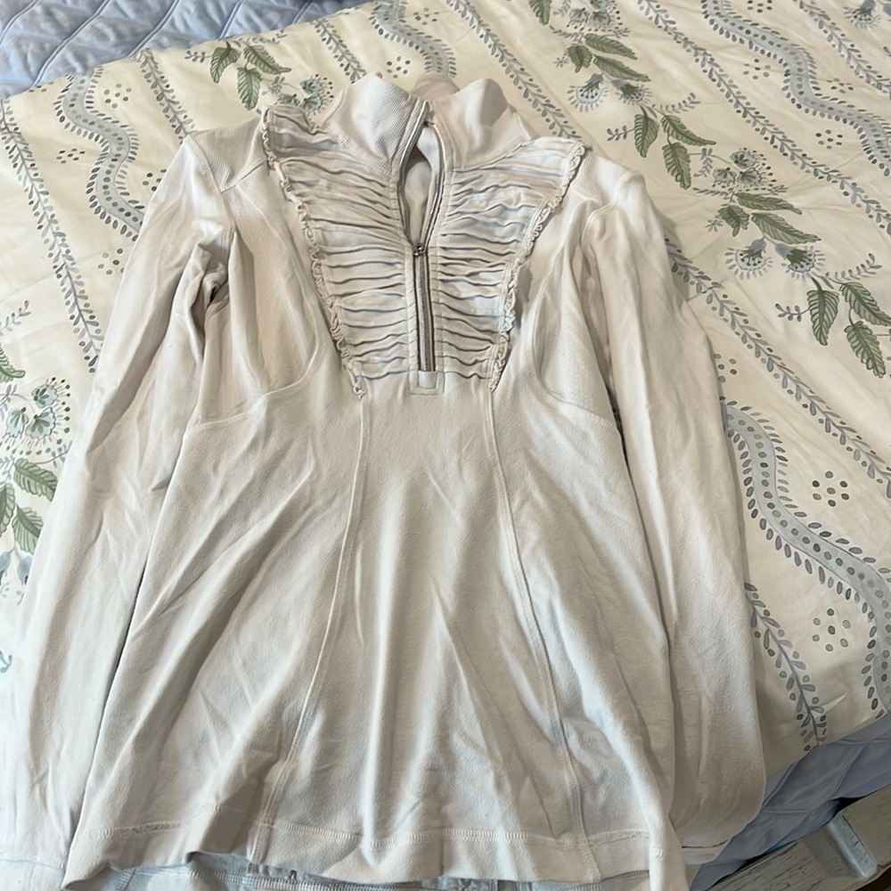 Lululemon sweatshirt
